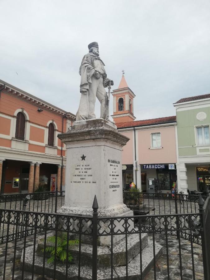 Hotel K2 Cervia 3 Stelle Sup Екстер'єр фото