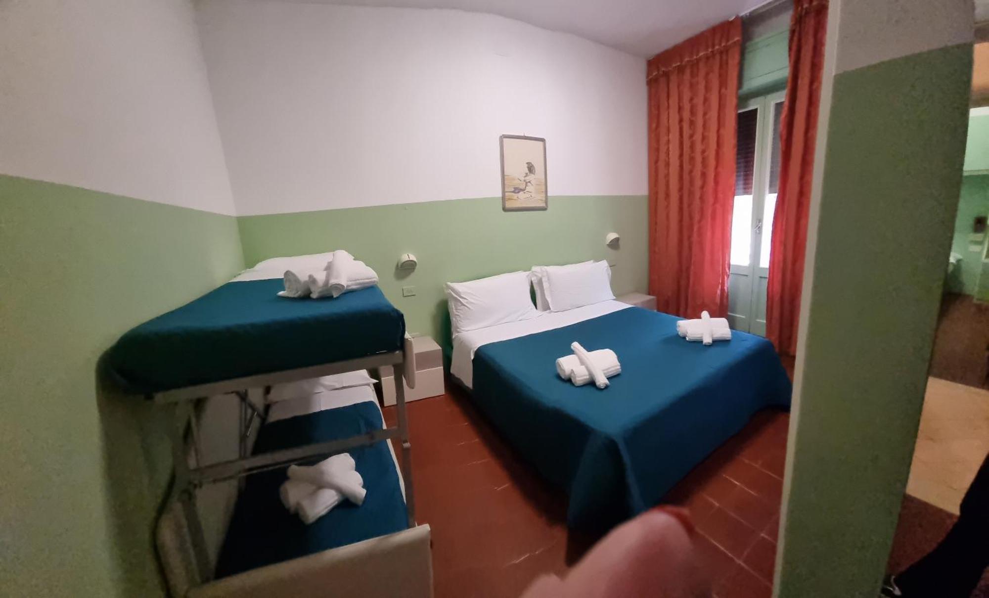 Hotel K2 Cervia 3 Stelle Sup Екстер'єр фото