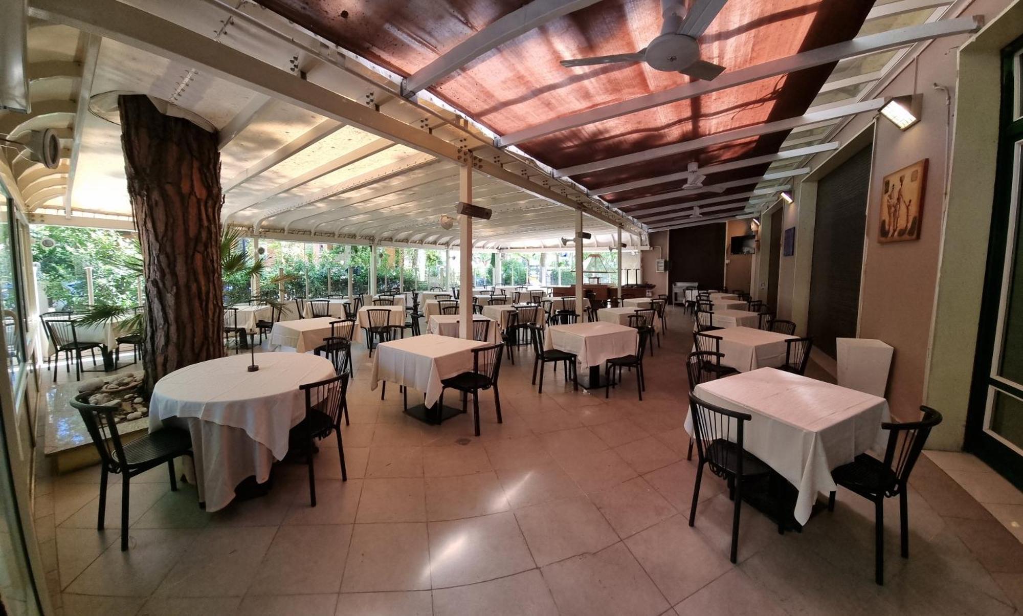 Hotel K2 Cervia 3 Stelle Sup Екстер'єр фото