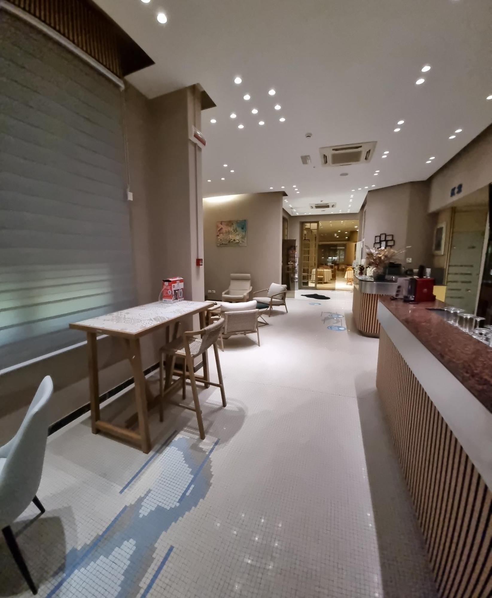 Hotel K2 Cervia 3 Stelle Sup Екстер'єр фото